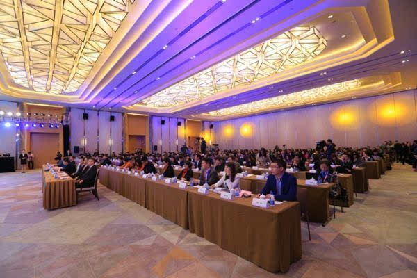 金雞湖畔展新顏 2016中國(guó)（蘇州）會(huì)議與展覽產(chǎn)業(yè)交易會(huì)圓滿(mǎn)舉行